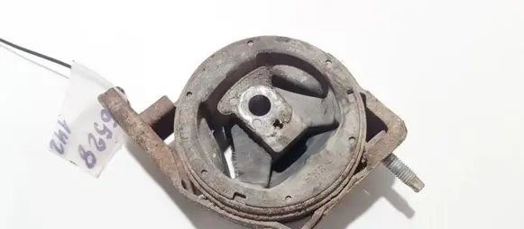 Mercedes-Benz A W168 Engine mount bracket