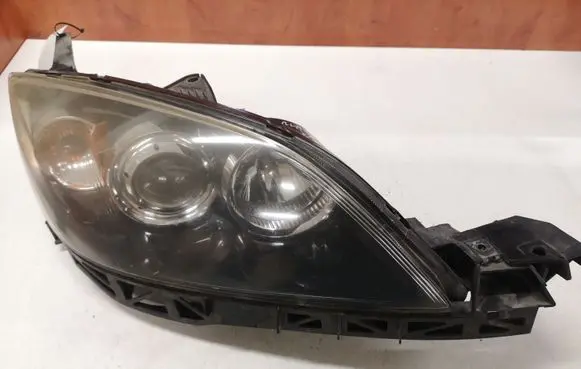Mazda 3 I Headlight/headlamp P2951