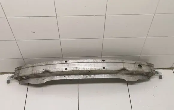 Audi A4 S4 B6 8E 8H Front bumper cross member 8E0807109C