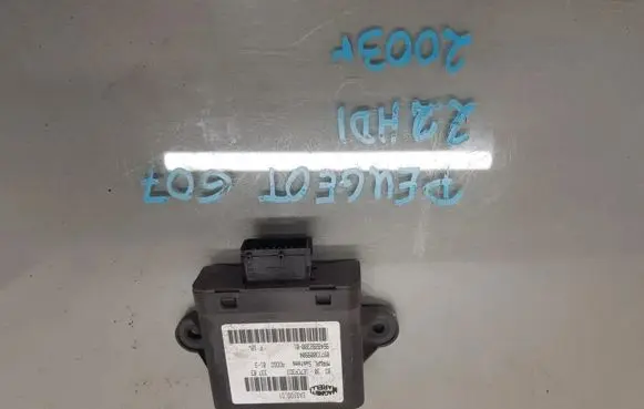 Peugeot 607 Fuel level meter relay 