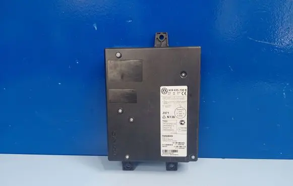 Skoda Superb B6 (3T) Bluetooth control unit module 3C8035730B