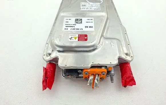 Porsche Taycan 9J1 Auxiliary heating control unit/module 9J1963507F