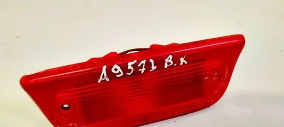 Nissan NV200 Third/center stoplight