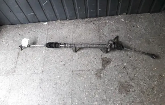 Nissan Micra Steering rack 3401278