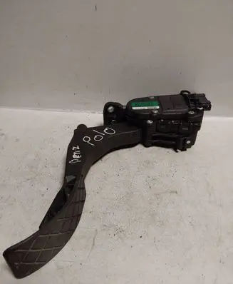 Skoda Fabia Mk1 (6Y) Accelerator throttle pedal 6Q1721503C 6PV00849201