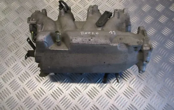 Nissan Almera N16 Intake manifold