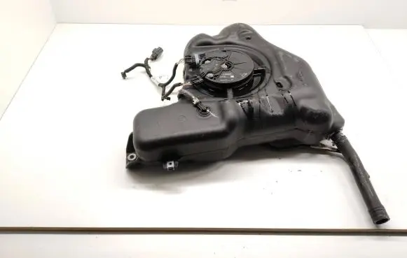 Land Rover Discovery Sport AdBlue liquid reservoir FPLA5J229AB 4180619163908 0444040015