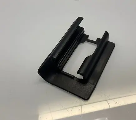 Mercedes-Benz E W212 Front driver seat rail trim A2129190920 78010025 2129190920