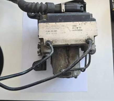Audi A4 S4 B7 8E 8H ABS Pump 0265214002 A234445