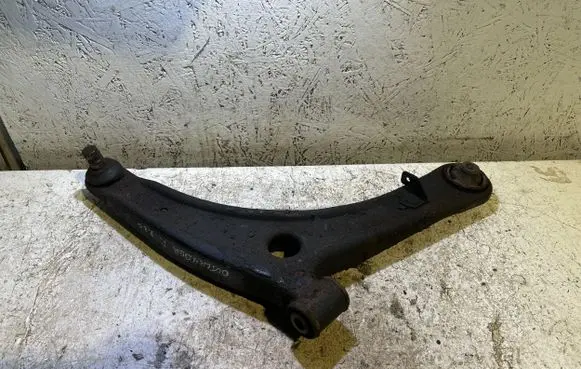 Mitsubishi Outlander Front lower control arm/wishbone