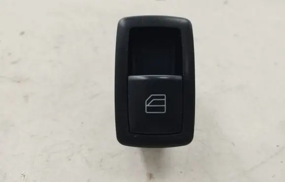 Mercedes-Benz B W245 Electric window control switch A2518200510