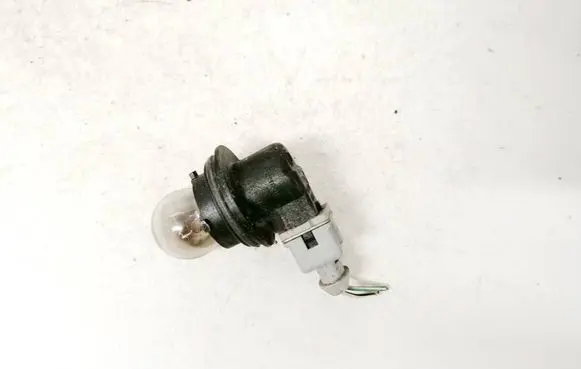 Toyota Avensis T220 Headlight part 37620846