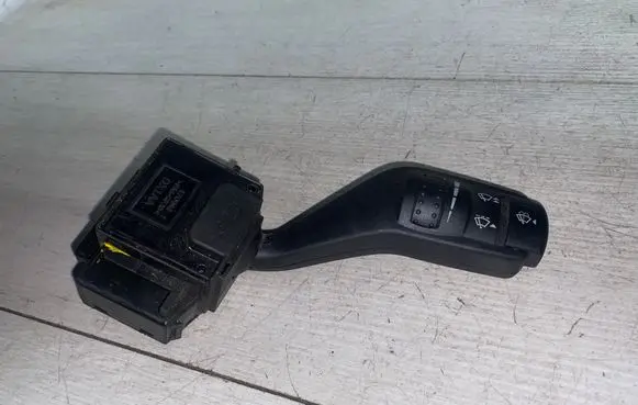 Ford Focus Wiper switch DX1AA 17D940 PA6GF30