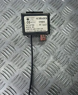 Peugeot 607 Door control unit/module 9637407580 065417 19J01