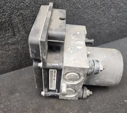 Audi A4 S4 B7 8E 8H ABS Pump 8E0910517E 8E0614517AL