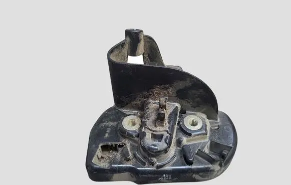 Volkswagen Caddy Sliding door lock 7H0843603K
