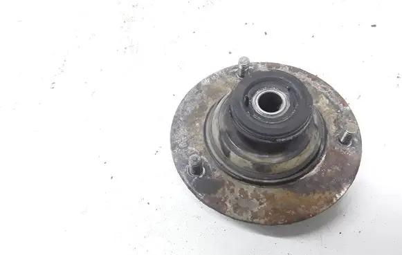 Land Rover Freelander Coil spring/strut mount 