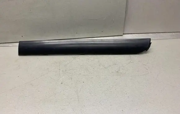 Chevrolet Captiva Dashboard glove box trim 96629959