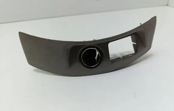 Volvo V50 Cigarette lighter 8686026