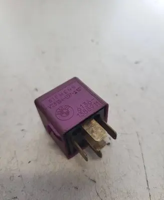 BMW X5 E53 Other relay 1388911