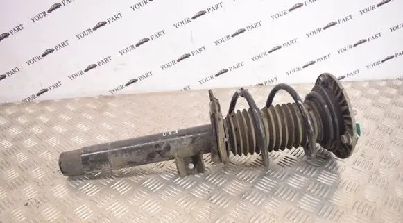 BMW 1 F20 F21 Front shock absorber with coil spring 6791575B