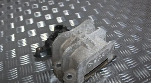 Ford Transit Custom Engine mount bracket BK217M124AD