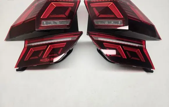 Volkswagen Tiguan Rear/tail lights set 5NA945307 5NA945308