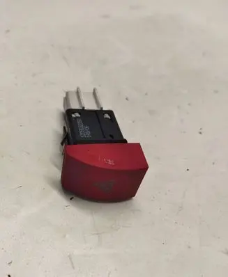 Skoda Octavia Mk2 (1Z) Hazard light switch 1Z0953235A
