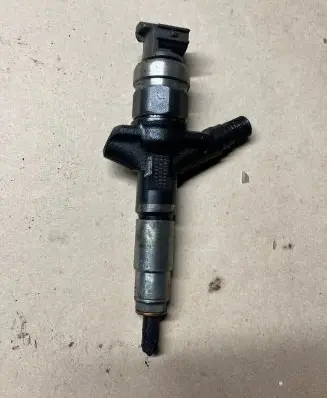 Subaru Impreza III Fuel injector 16613AA020 06L00167