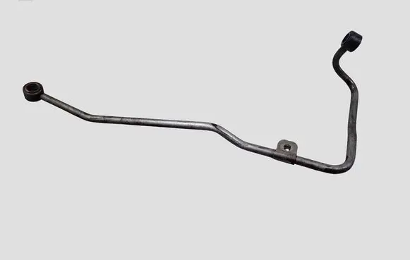 Volkswagen PASSAT B7 Turbo turbocharger oiling pipe/hose
