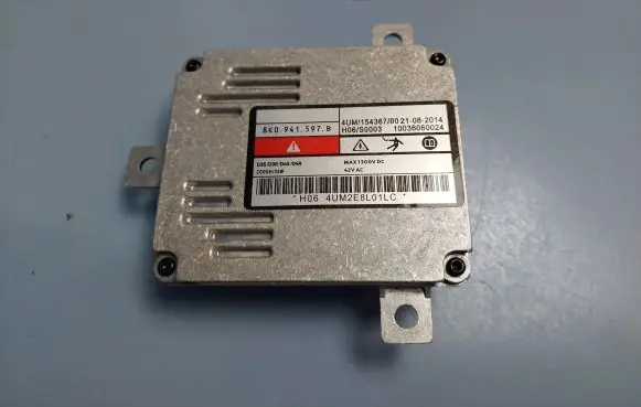 Audi A8 S8 D4 4H Headlight ballast module Xenon 8K0941597B