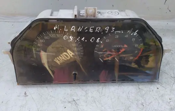 Mitsubishi Lancer Speedometer (instrument cluster)
