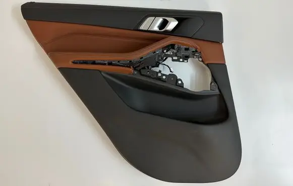 BMW X5 G05 Rear door card panel trim