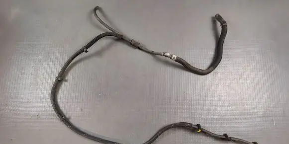 Volkswagen Touareg II Fuel return line/hose 059130218AB 928301101 CKR2132800