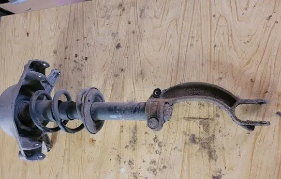 Audi A5 8T 8F Front shock absorber/damper 8T0413031AD