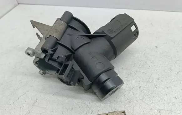 Mercedes-Benz A W168 Ignition lock 1680