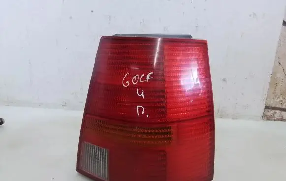 Volkswagen Golf IV Rear/tail lights