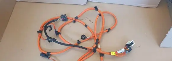Peugeot 208 II High voltage cable 9841283980
