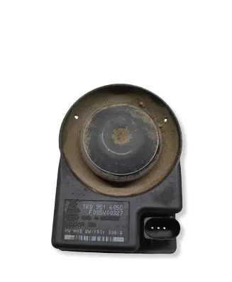Skoda Yeti (5L) Alarm system siren 1K0951605C