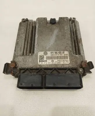 Volkswagen Crafter Engine control unit/module 074906032AH 1039S18275 0281013826