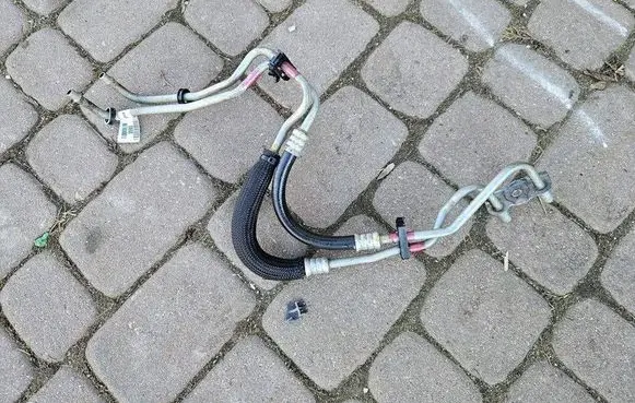 Opel Insignia B Gearbox oil cooler pipe/hose 3593