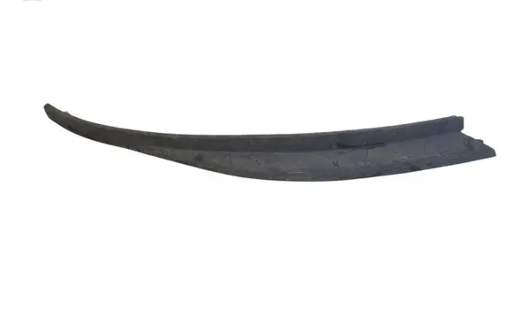 Front bumper lip