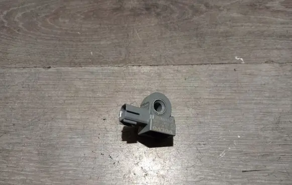 Volvo V40 Airbag deployment crash/impact sensor 31387312