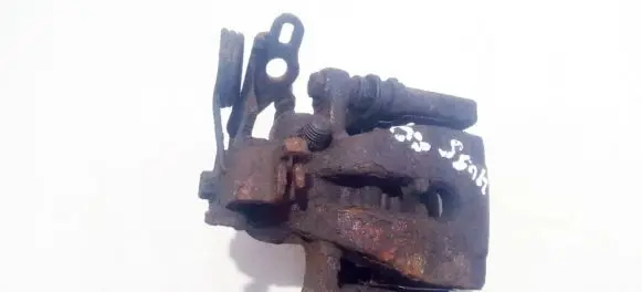 Ford Kuga I Rear brake caliper