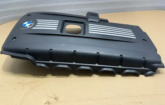 BMW Z4 E89 Engine cover (trim) 7575031