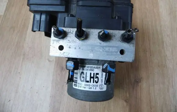 Hyundai i20 (GB IB) ABS Pump 58900C8250 C858920550 58920C8250