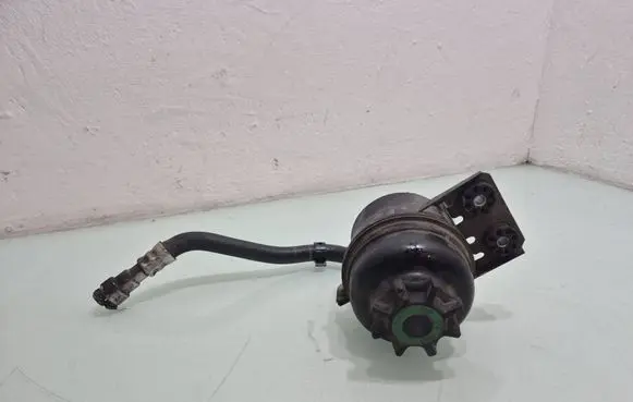 BMW X1 E84 Power steering fluid tank/reservoir 6768094