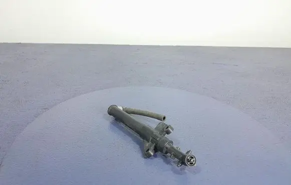 Windshield washer spray nozzle