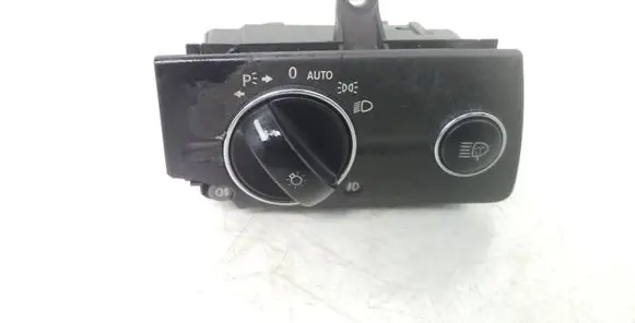 Mercedes-Benz E W211 Light switch 2115450104 04056000 7241Q04