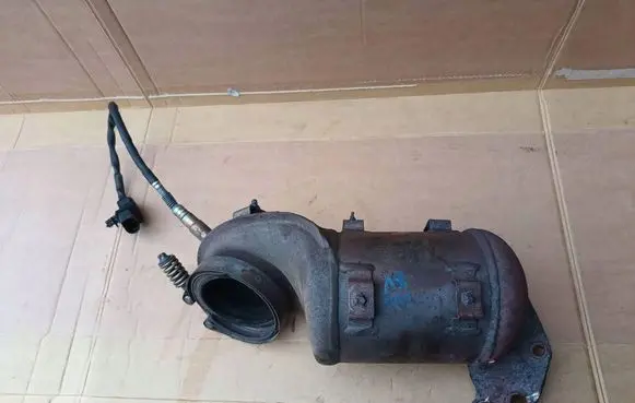Alfa Romeo Giulietta Catalyst/FAP/DPF particulate filter 51861694